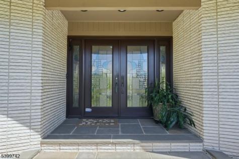 38 Farview Road Millburn NJ 07041