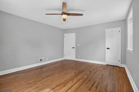 251 Hillside Avenue Springfield NJ 07081
