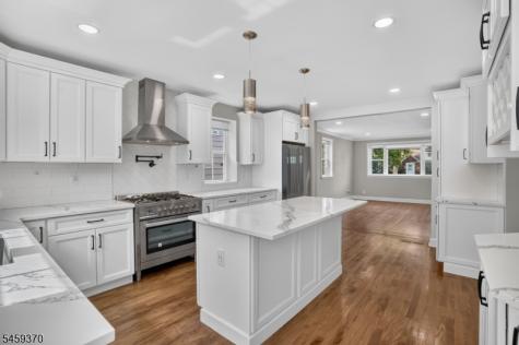 251 Hillside Avenue Springfield NJ 07081