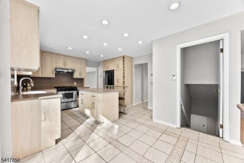350 Parsippany Boulevard Parsippany-troy Hills NJ 07005