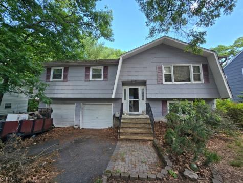 9 Marshall Trail Hopatcong NJ 07843
