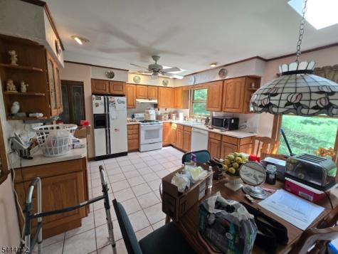 9 Marshall Trail Hopatcong NJ 07843