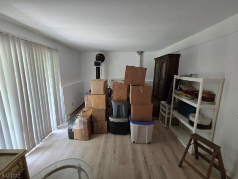 9 Marshall Trail Hopatcong NJ 07843