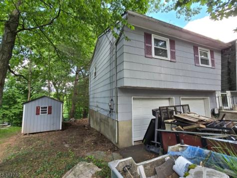 9 Marshall Trail Hopatcong NJ 07843