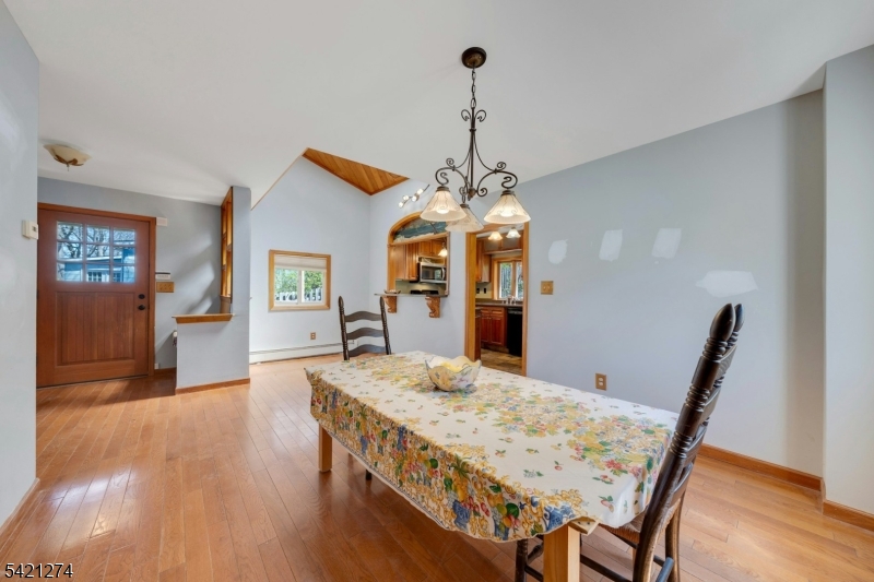 95 Wildwood Road Jefferson NJ 07438