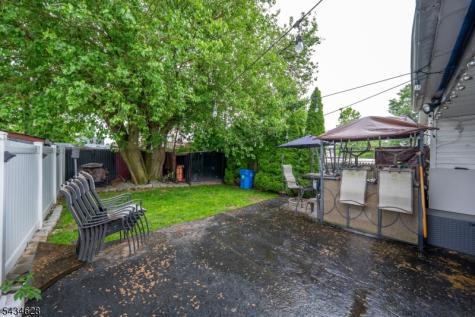 358 Stanford Street Perth Amboy NJ 08861
