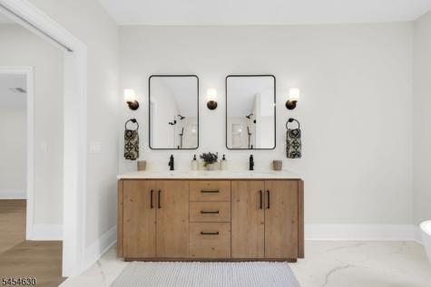 180 Roundtop Road Bernardsville NJ 07924