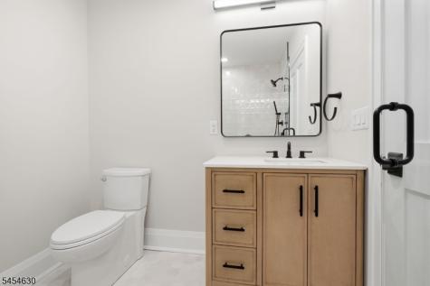 180 Roundtop Road Bernardsville NJ 07924