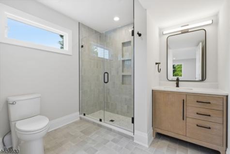 180 Roundtop Road Bernardsville NJ 07924