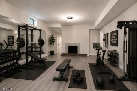 180 Roundtop Road Bernardsville NJ 07924