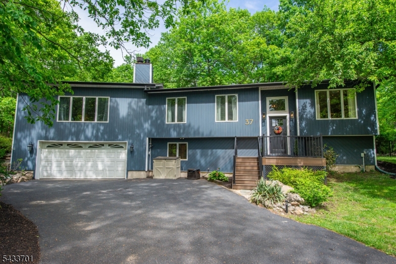 37 Green Road Sparta NJ 07871