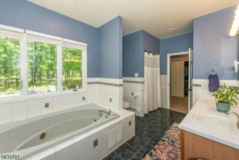 37 Green Road Sparta NJ 07871