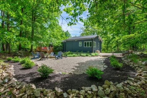 37 Green Road Sparta NJ 07871