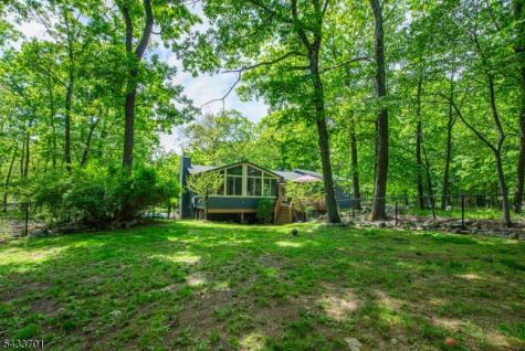37 Green Road Sparta NJ 07871