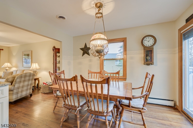 8 Adelphi Court Edison NJ 08837