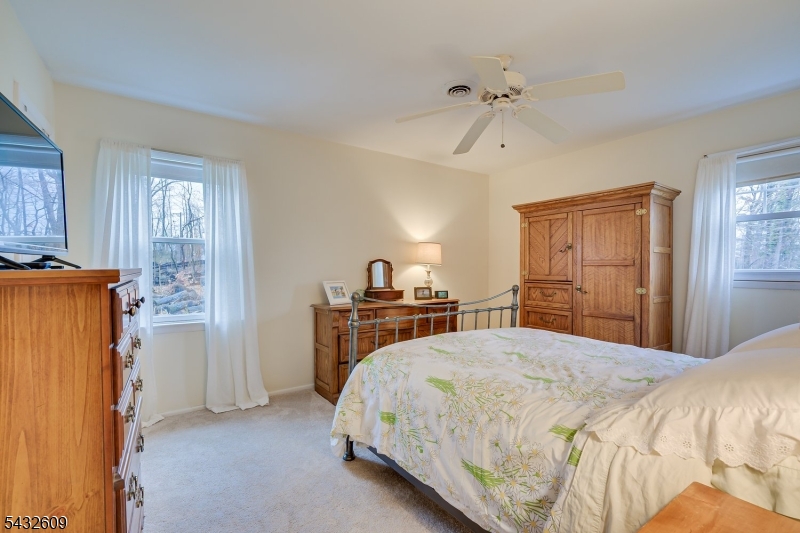8 Adelphi Court Edison NJ 08837