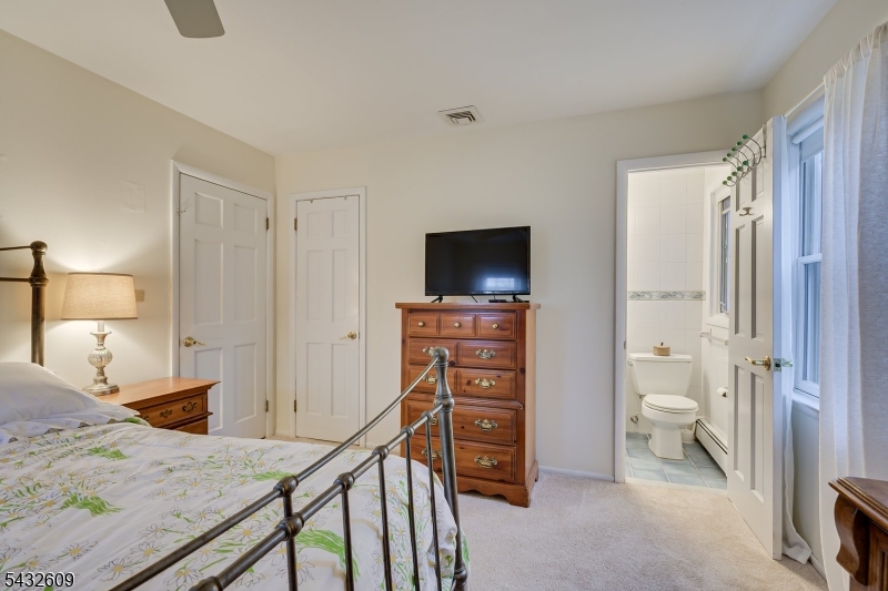8 Adelphi Court Edison NJ 08837