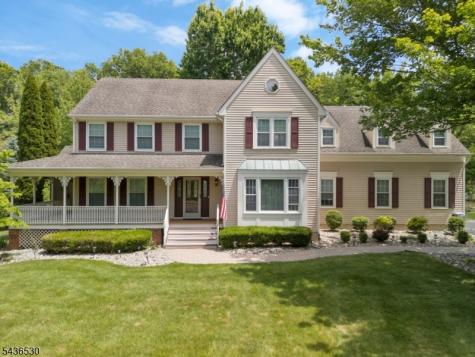 16 Knollcroft Road Bernards NJ 07920