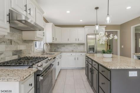 16 Knollcroft Road Bernards NJ 07920
