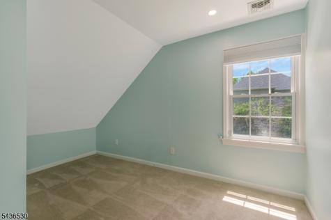 16 Knollcroft Road Bernards NJ 07920