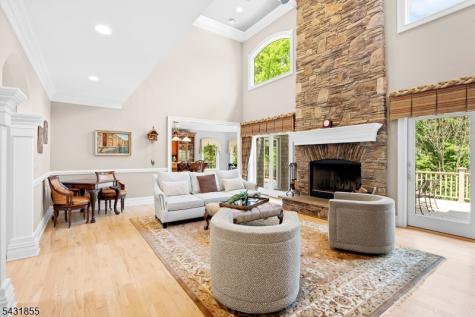 56 Pheasant Run Kinnelon NJ 07405