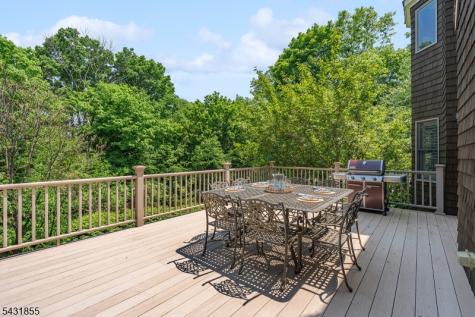 56 Pheasant Run Kinnelon NJ 07405