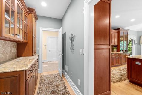 56 Pheasant Run Kinnelon NJ 07405
