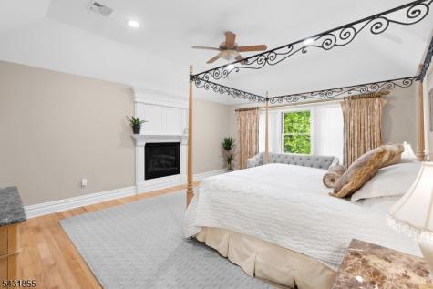 56 Pheasant Run Kinnelon NJ 07405