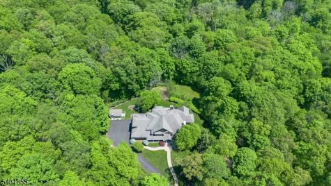 56 Pheasant Run Kinnelon NJ 07405