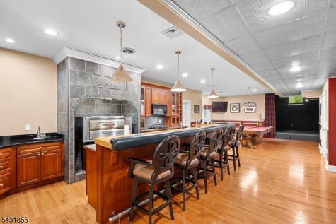 56 Pheasant Run Kinnelon NJ 07405