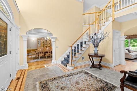 56 Pheasant Run Kinnelon NJ 07405
