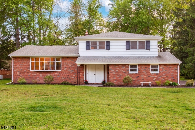 25 Robbins Avenue Berkeley Heights NJ 07922