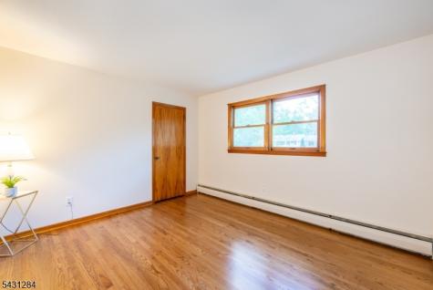25 Robbins Avenue Berkeley Heights NJ 07922