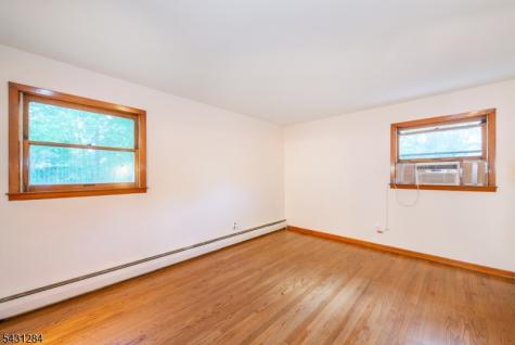 25 Robbins Avenue Berkeley Heights NJ 07922