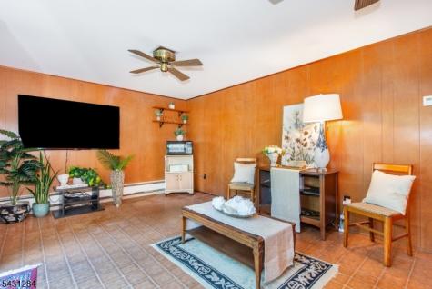 25 Robbins Avenue Berkeley Heights NJ 07922