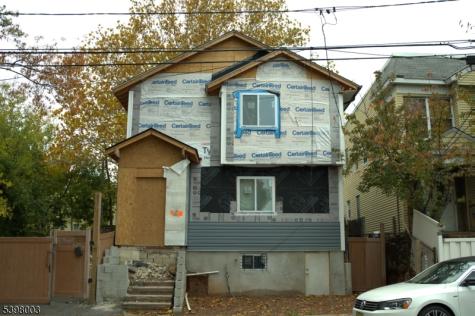 39 Wolcott Terrace Newark NJ 07112