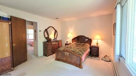 8 De Hart Road Parsippany-troy Hills NJ 07054