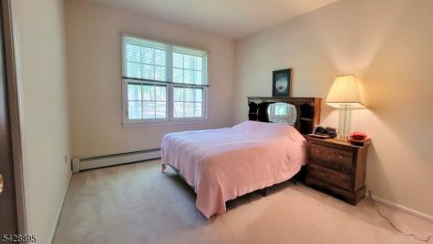 8 De Hart Road Parsippany-troy Hills NJ 07054