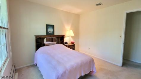8 De Hart Road Parsippany-troy Hills NJ 07054