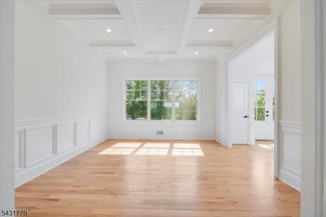 74 Hillside Avenue Livingston NJ 07039