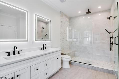 74 Hillside Avenue Livingston NJ 07039