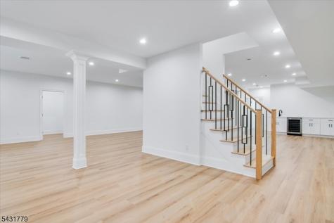 74 Hillside Avenue Livingston NJ 07039