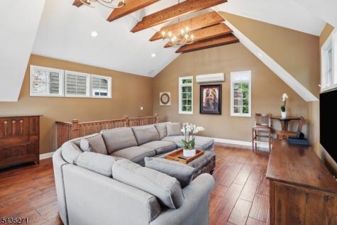 26 Longview Avenue Madison NJ 07940
