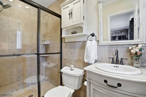 1 Jarvais Terrace Clark NJ 07066