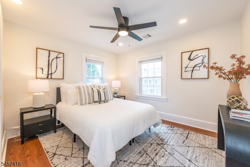 33 Waverly Terrace Bloomfield NJ 07003