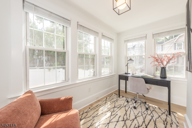 33 Waverly Terrace Bloomfield NJ 07003