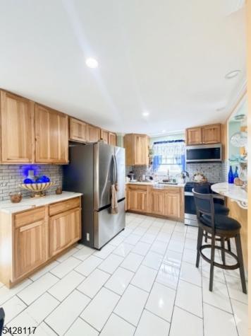 627 W 3rd Plainfield NJ 07060