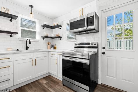 20 Madelyn Avenue West Milford NJ 07480