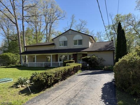 23 Lavina Trail Jefferson NJ 07438