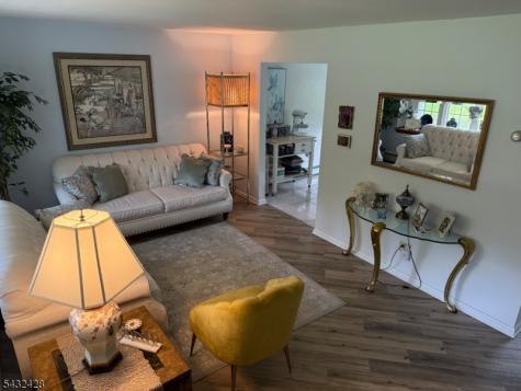 23 Lavina Trail Jefferson NJ 07438